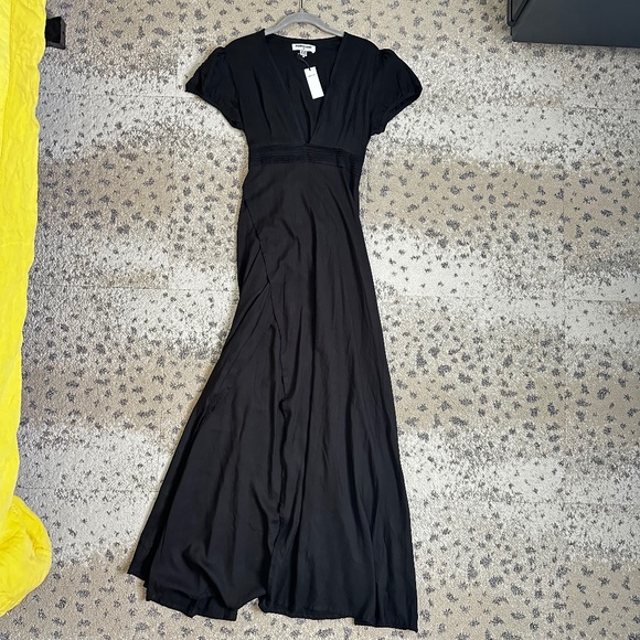 Pampelone Maxi Dress with Deep V Neck - Picture 1 of 4